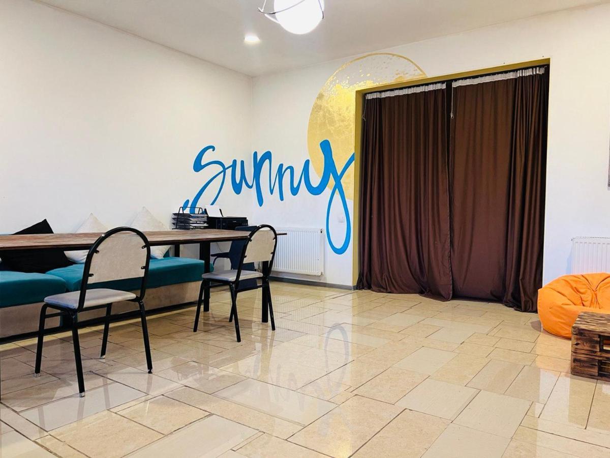 Sunny Hostel Tbilisi Luaran gambar