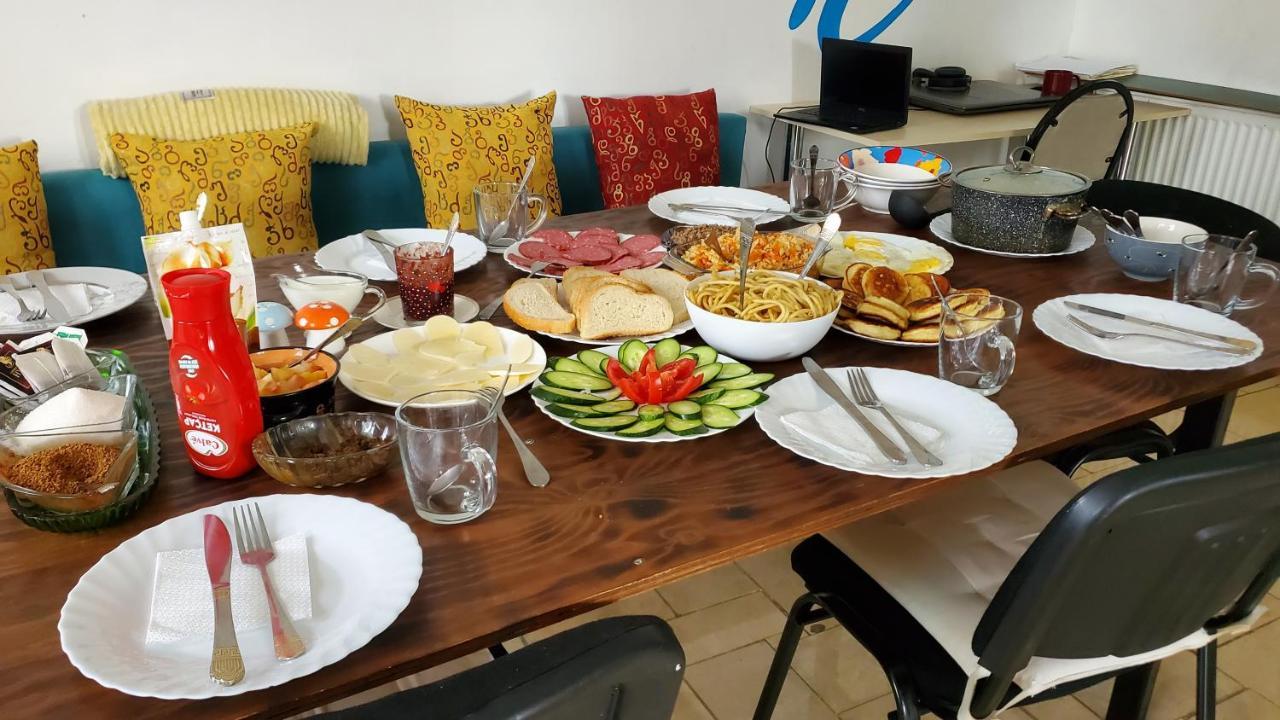 Sunny Hostel Tbilisi Luaran gambar